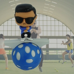 Muzikalna-igracka-Psy-2802