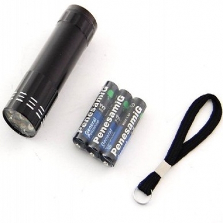 Kompaktno-dzobno-fenerce-LED-svetlini-S11577