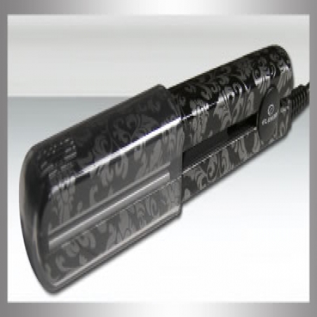 Malka-presa-s-keramicno-pokritie-za-perfektno-izpravane-na-kosa-RADEK-122A