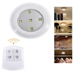 Lampa-s-distancionno-upravlenie-i-tri-stepeni-na-osvetavane-IVDT40792