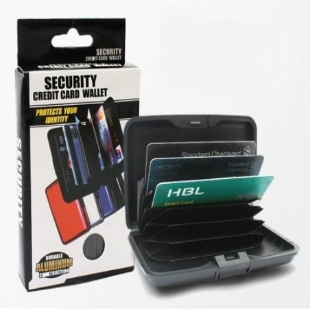 Vodoustojcivo-portmone-tip-metalen-vizitnik-RAD9078