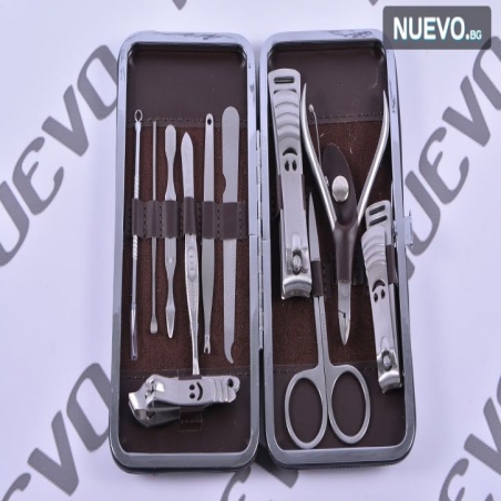 Malk-i-golam-set-za-manikur-i-kozmetika-0176