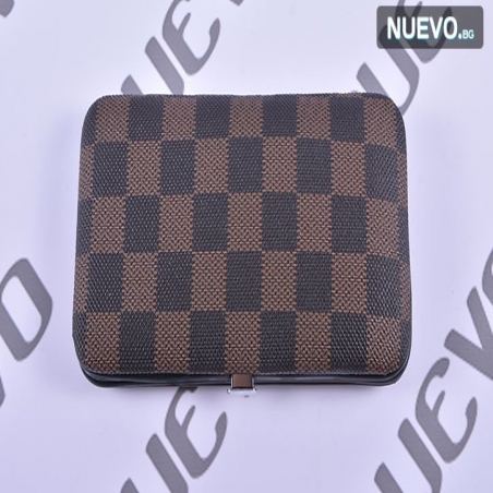 Malk-i-golam-set-za-manikur-i-kozmetika-0176