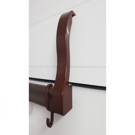 Prakticna-zakacalka-za-kasata-na-vrata-2782