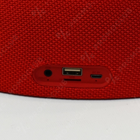 HARMAN-KARDON-GOPLAY-HiFi-RED-mosna-blutudna-tonkolona-visokokacestvena-replika-6518