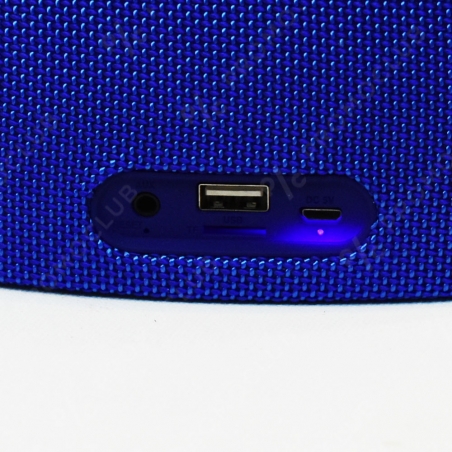 HARMAN-KARDON-GOPLAY-HiFi-BLUE-mosna-blutudna-tonkolona-visokokacestvena-replika-6517