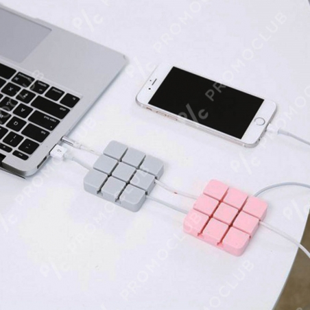 Mnogokanalen-silikonov-multi-organajzer-za-kabeli-QUADRALL-6442