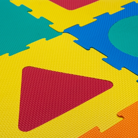 Postelka-pzel-figuri-mnogocvetna-9-casti-1161884