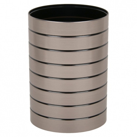 Postavka-za-cetka-i-pasta-za-zbi-cerno-i-sivo-105-sm-1166799