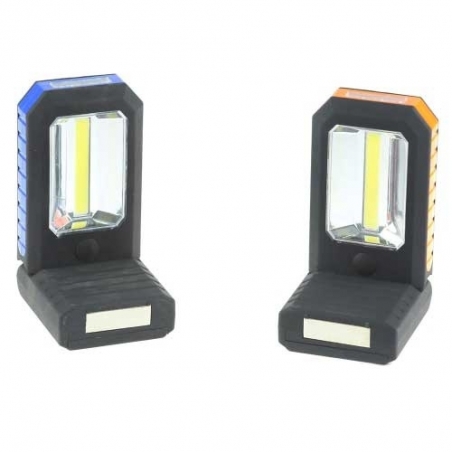 Servizna-sgvaema-LED-lampa-s-Magnit-i-kuka-nr_74