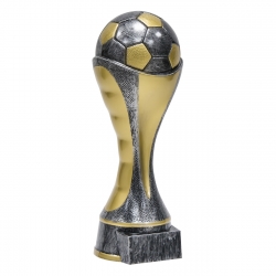 Futbolna-kupa-s-postavka-21-sm-1165801