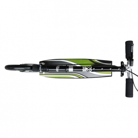 Detski-skuter-cerno-i-zeleno-sgvaem-1173069