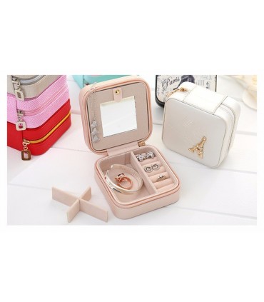 Малка кутия за бижута - квадратна