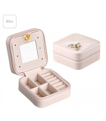 Малка кутия за бижута - квадратна