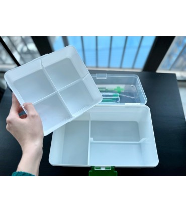 Пластмасова кутия за хапчета с размери 28x16х15см