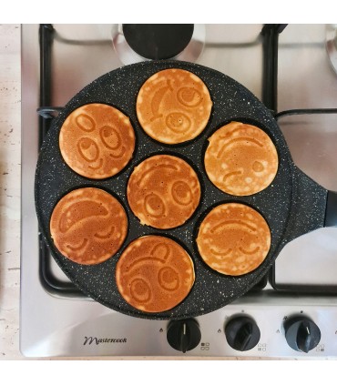 Тиган за палачинки с усмивки