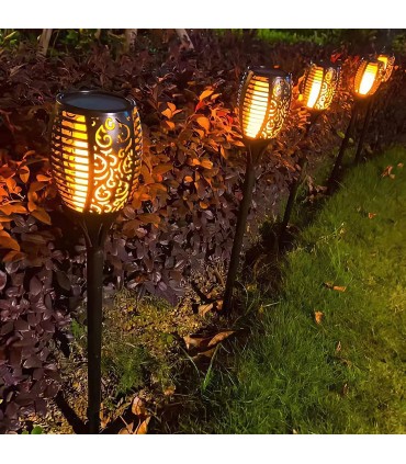 Соларна лед лампа с пламък ефект