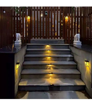 Соларни лампи за стъпала, парапети или тераса