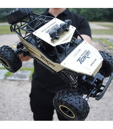 Детски джип с дистанционно джъмбо размер 4х4 - ЗЛАТИСТ