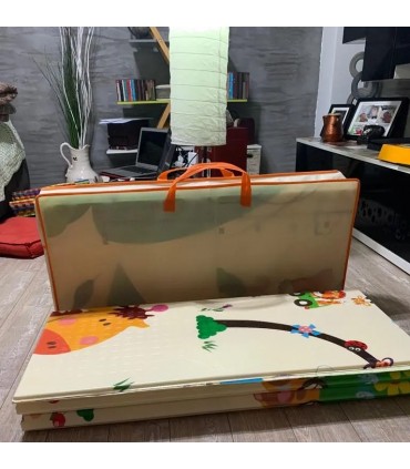 Сгъваемо детско килимче за игра, топлоизолиращо 180x200x1cm - модел жираф и влак с животни