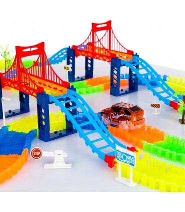 360 части светеща писта с мостове, пътни знаци и 2бр колички