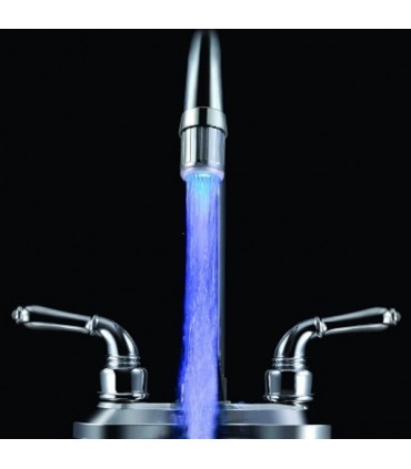 Светещ в различни цветове накрайник за чешма