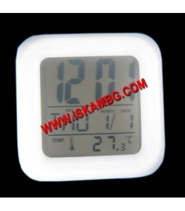 Светещ стаен LED часовник със 7 цвята