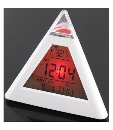 Светещ в 7 цвята led часовник пирамида