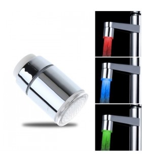 Светещ накрайник за кухненски смесител в 3 цвята - модел 2