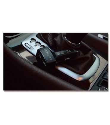 4 в 1Зарядно за кола с 2 usb 3.1A Волтметър, Амперметър