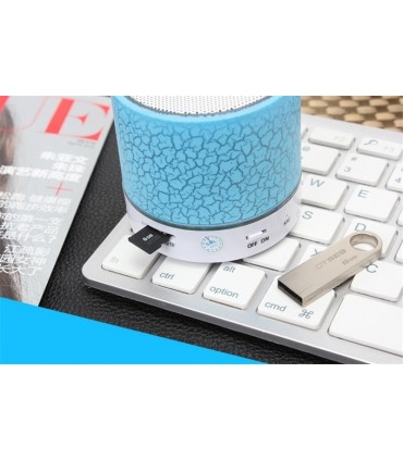 LED  Малка преносима bluetooth колонка за телефон