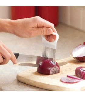 ДЪРЖАЧ ЗА РЯЗАНЕ НА ЗЕЛЕНЧУЦИ