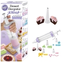 Spric-za-dekoracia-na-deserti-Dessert-Decorator-Plus-Wilton-1527