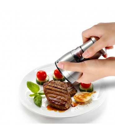 Ръчна мелничка за черен пипер модел 1945