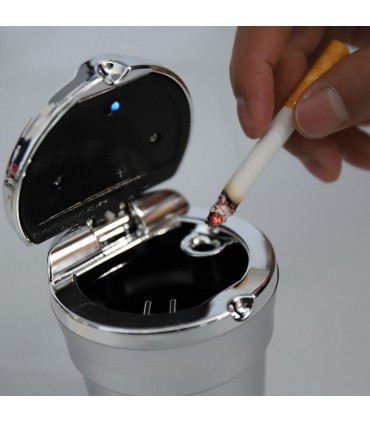 Универсален пепелник за кола с LED осветление 2 в 1