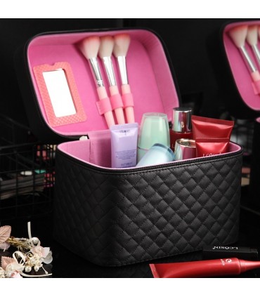 Козметичен куфар на едно ниво модел 2163