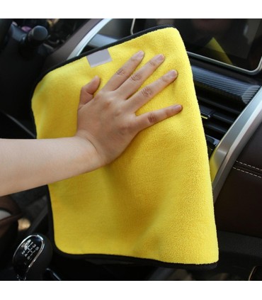 Дебела микрофибърна кърпа 30х60 см. за кола