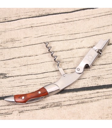 Сгъваем тирбушон с дървена дръжка