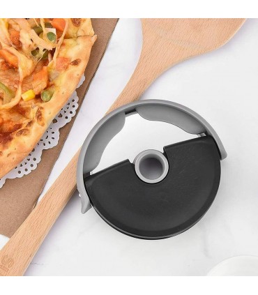 Кръгъл нож за разрязване на пица