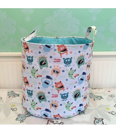Текстилен и сгъваем кош за детски дрехи и играчки