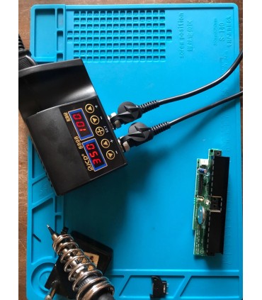 Поялна станция с горещ въздух, комбинирана с поялник