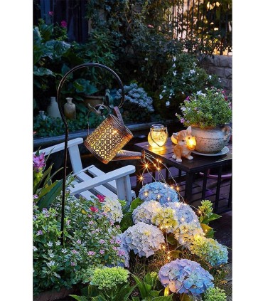 Соларно осветление за градина светеща лейка