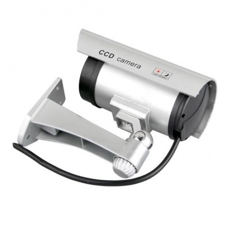 Falsiva-ohranitelna-kamera-LED-svetlina-cervena-1133